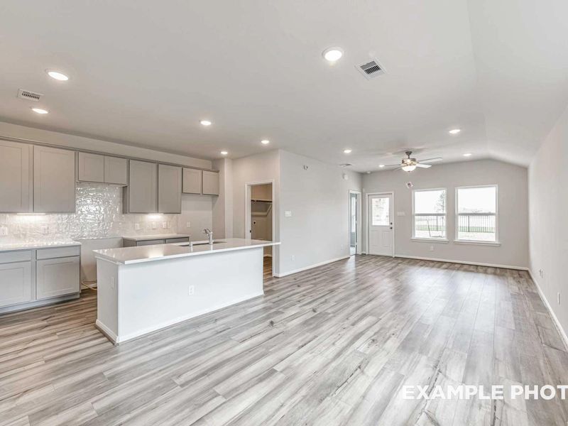 Representative unfurnished interior of a home built from the The Costa A by Davidson Homes LLC in Sunterra, Katy (Image 18).