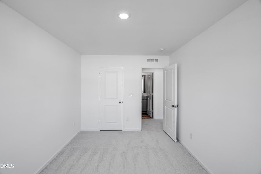 SUN_LawsonTownes_Pic_Cameron_Bed2_1of1