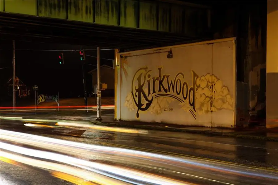 Image 7 of a home in . Image 7 of a home in .