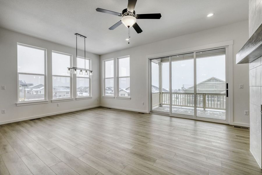 8349 Jesse - Living Area