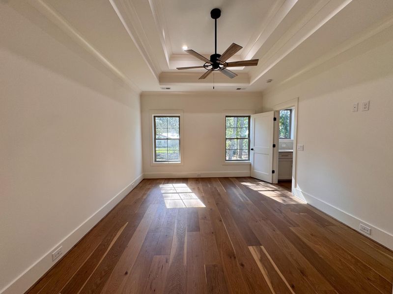 Spacious, unfurnished interior of a new home in , Pawleys Island (Image 31). Spacious, unfurnished interior of a new home in , Pawleys Island (Image 31).