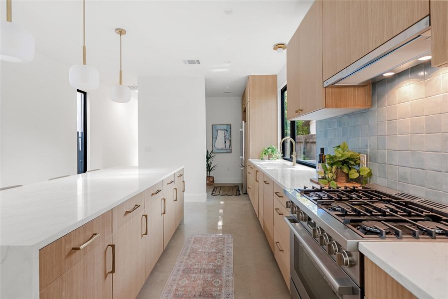 Furnished interior view inside a new home in , Austin (Image 15). Furnished interior view inside a new home in , Austin (Image 15).