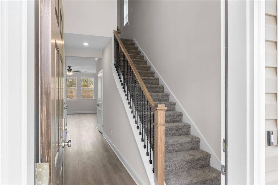 Spacious, unfurnished interior of a new home in Windsor, North Augusta (Image 12).