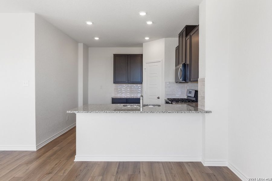 Furnished interior view inside a new home in Punta Verde, Converse (Image 12). Furnished interior view inside a new home in Punta Verde, Converse (Image 12).
