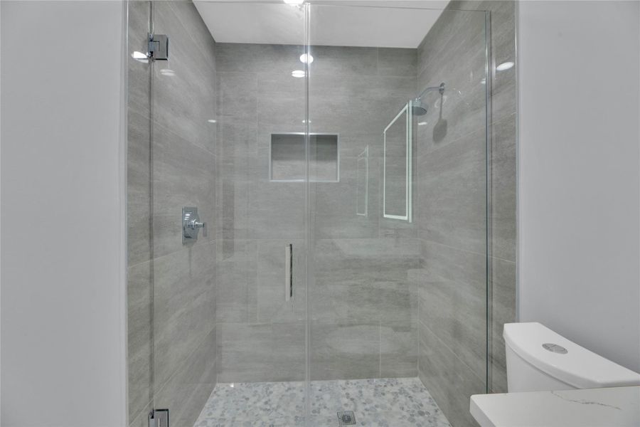 Photo 23