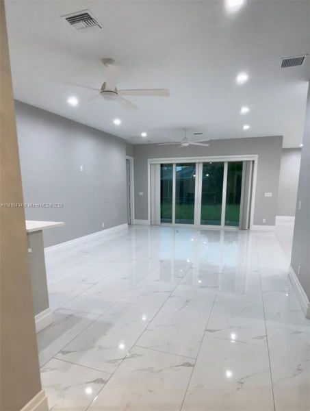 Image 30 of a home in .