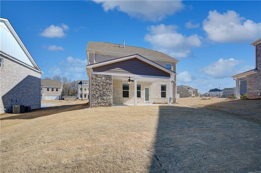 Exterior details and patio area of a home in Burchwood, Stockbridge (Image 4).