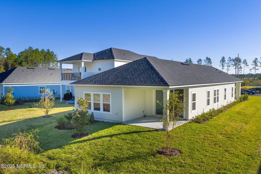 Exterior details and patio area of a home in Beacon Lake, St. Augustine (Image 21).