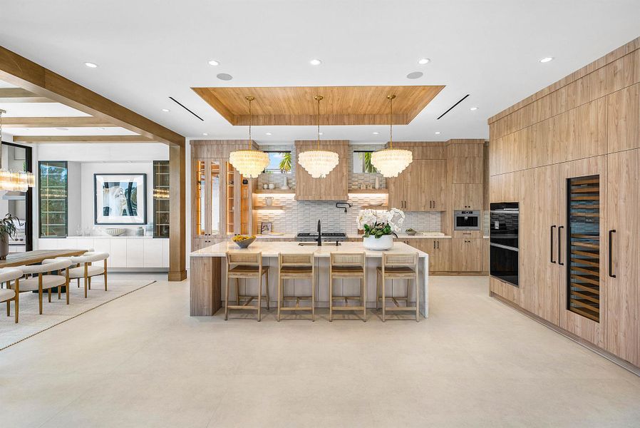 Exterior details and patio area of a home in , Boca Raton (Image 25).