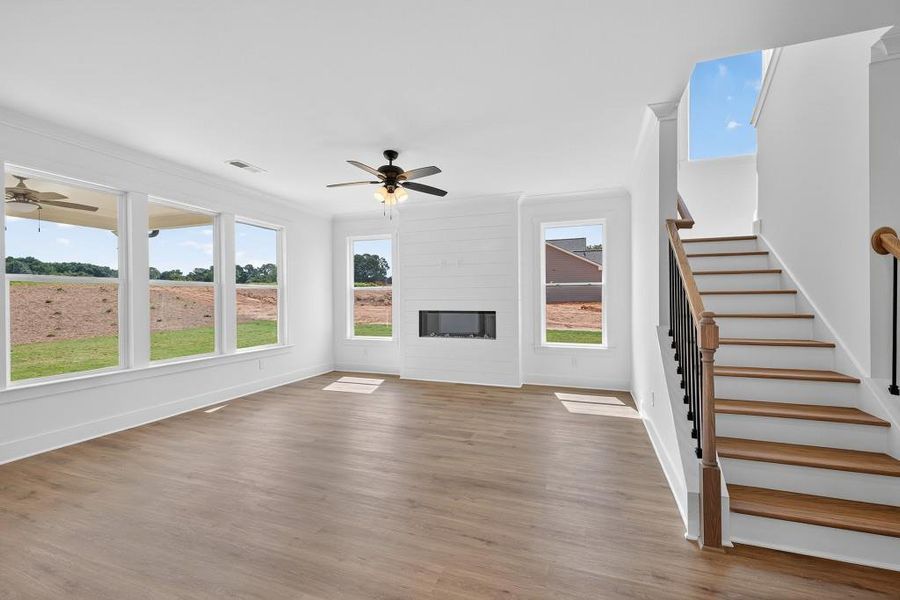 Spacious, unfurnished interior of a new home in Magnolia Ridge, Monroe (Image 31).