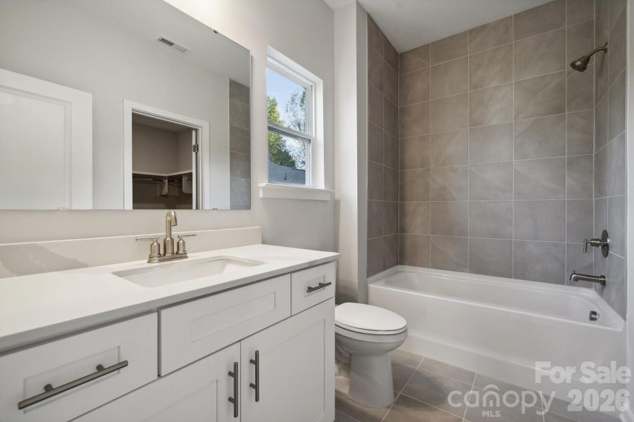 Furnished interior view inside a new home in Stonemill, Monroe (Image 9).