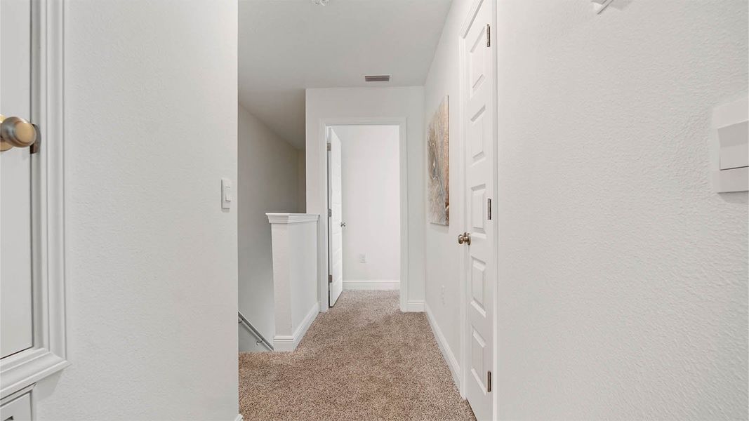 Spacious, unfurnished interior of a new home in Bayside at Ward Creek, Panama City Beach (Image 23).