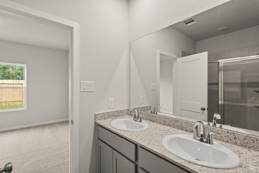 Furnished interior view inside a new home in Crockett Meadows, Conroe (Image 10). Furnished interior view inside a new home in Crockett Meadows, Conroe (Image 10).