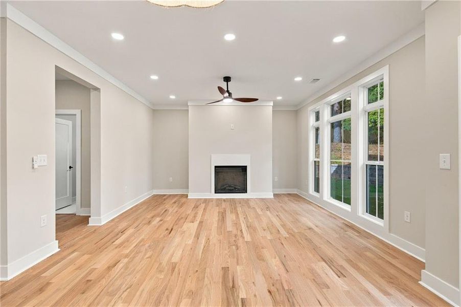 Spacious, unfurnished interior of a new home in , Atlanta (Image 43).