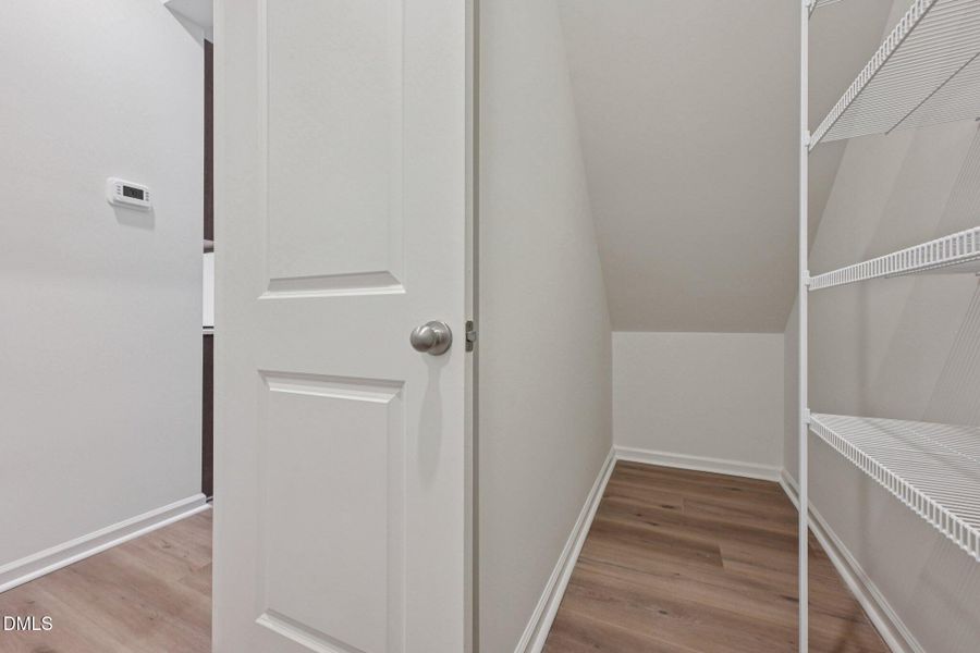 28-web-or-mls-Malbec Dr-S1102-028