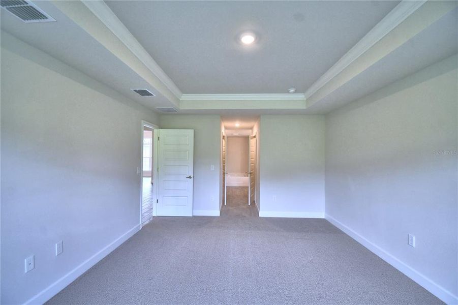 Spacious, unfurnished interior of a new home in , Auburndale (Image 45). Spacious, unfurnished interior of a new home in , Auburndale (Image 45).