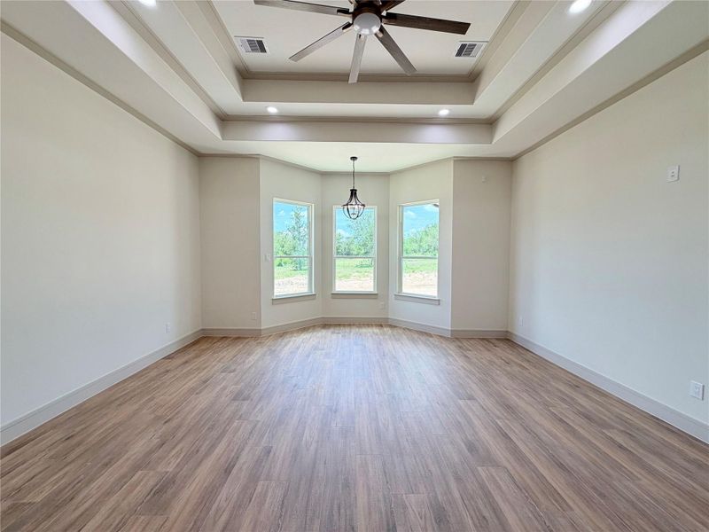 Spacious, unfurnished interior of a new home in , Washington (Image 36).