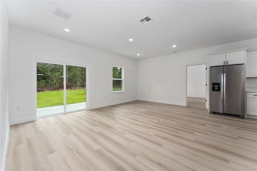 Spacious, unfurnished interior of a new home in , Citrus Springs (Image 19). Spacious, unfurnished interior of a new home in , Citrus Springs (Image 19).