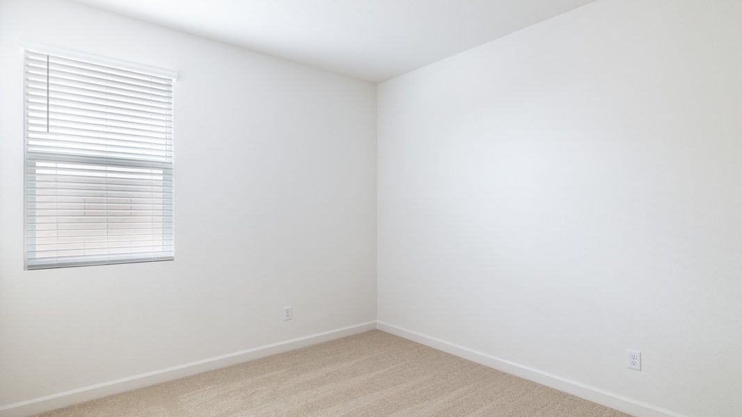Spacious, unfurnished interior of a new home in Zanjero Pass, Waddell (Image 23).