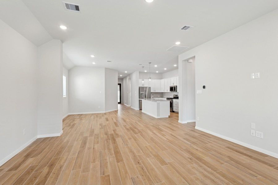 Spacious, unfurnished interior of a new home in Audubon 45' Homesites, Magnolia (Image 12). Spacious, unfurnished interior of a new home in Audubon 45' Homesites, Magnolia (Image 12).