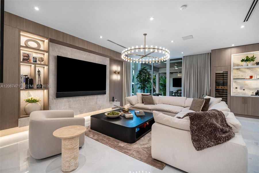Furnished interior view inside a new home in , Pinecrest (Image 7).