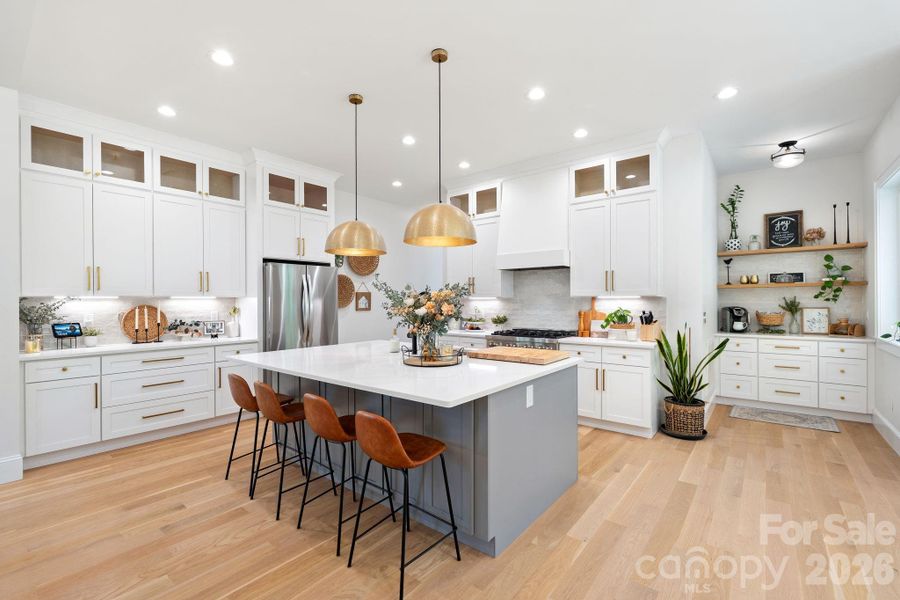 Furnished interior view inside a new home in , Rockwell (Image 37).