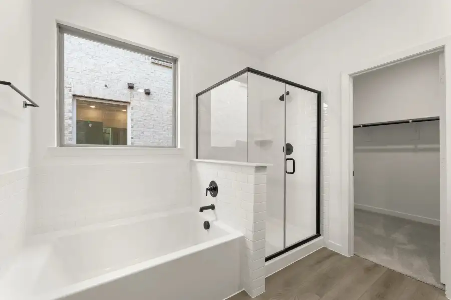 Primary Bathroom Representative Photo featuring the Oxford Collection