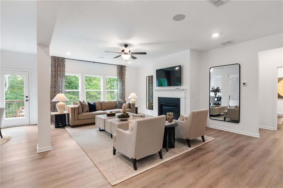 Furnished interior view inside a new home in Creekside, Dawsonville (Image 5). Furnished interior view inside a new home in Creekside, Dawsonville (Image 5).