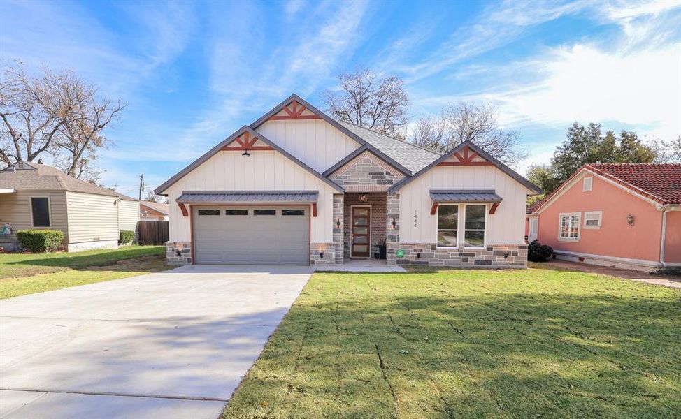 Front exterior of a new home in , River Oaks, TX, highlighting curb appeal (Image 1). Front exterior of a new home in , River Oaks, TX, highlighting curb appeal (Image 1).