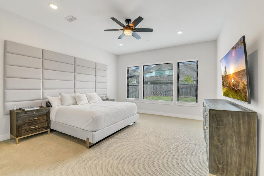 Furnished interior view inside a new home in Bridgeland 45', 50', 70', Cypress (Image 30). Furnished interior view inside a new home in Bridgeland 45', 50', 70', Cypress (Image 30).