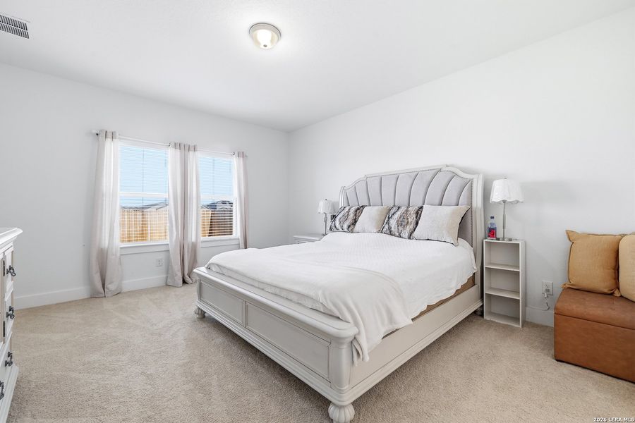 Furnished interior view inside a new home in , Seguin (Image 4).