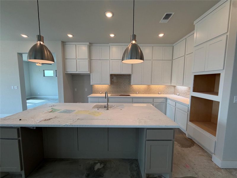 Light & Bright Open Concept Kitchen