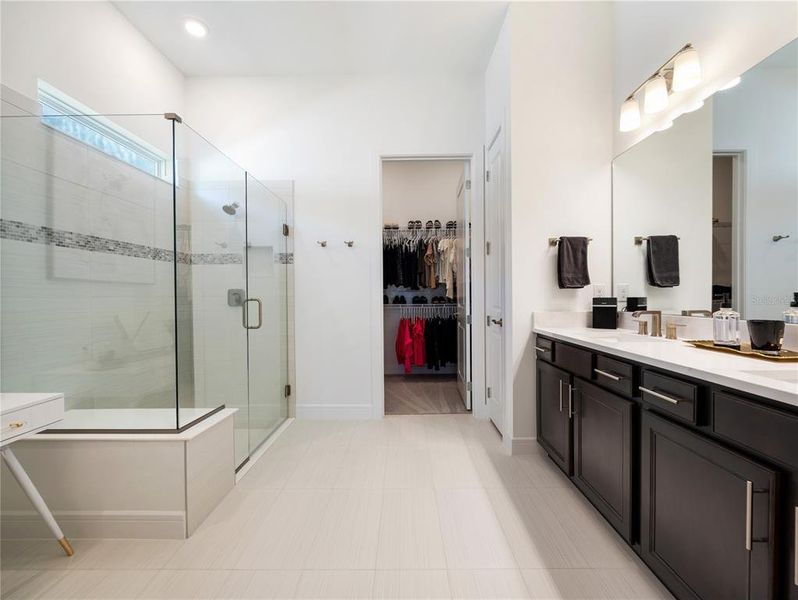 Furnished interior view inside a new home in , Ocala (Image 34).