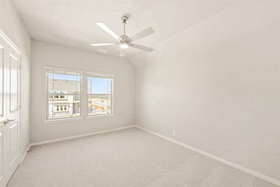 Spacious, unfurnished interior of a new home in Timberbrook 3B-4A, Justin (Image 34).