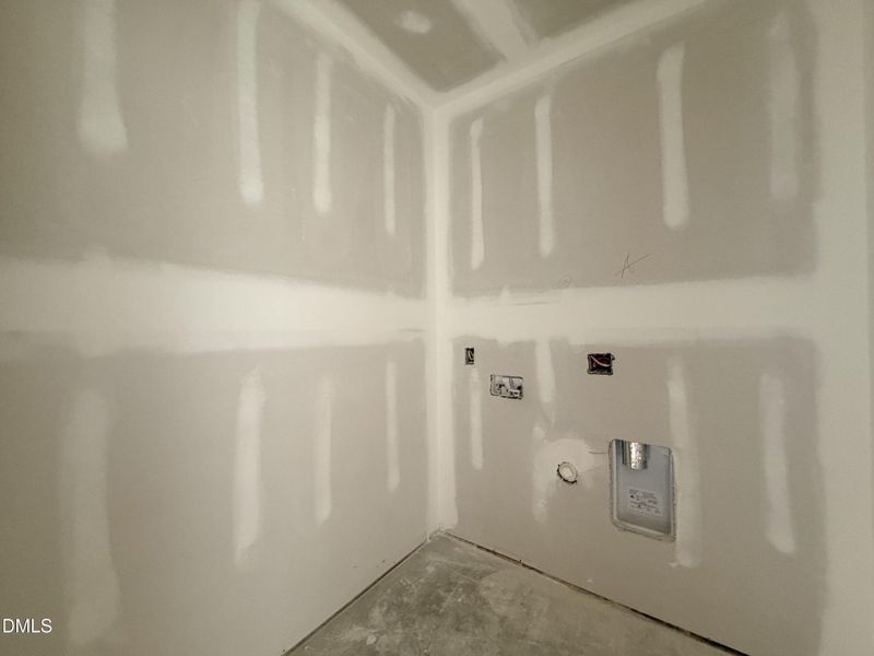 14 Laundry Room