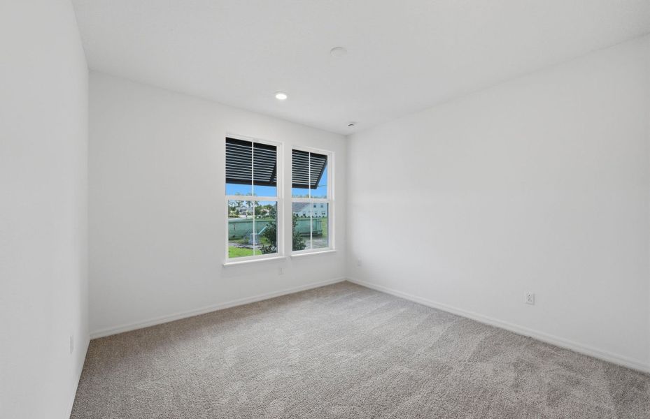 Spacious, unfurnished interior of a new home in Fiddler's Cove, Kingsland (Image 23).
