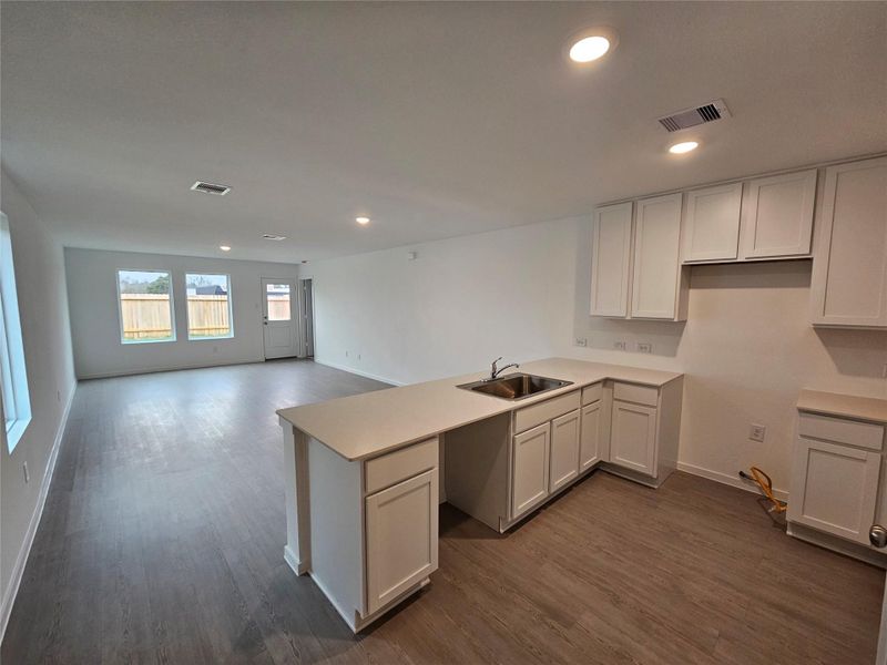 *This photo is a representation. Not actual homesite.* *This photo is a representation. Not actual homesite.*