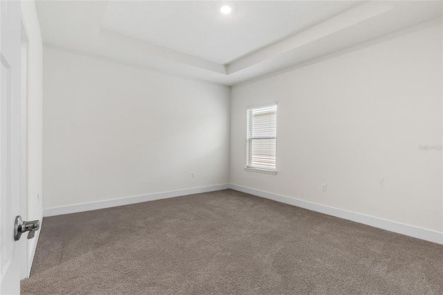 Spacious, unfurnished interior of a new home in , Newberry (Image 16).