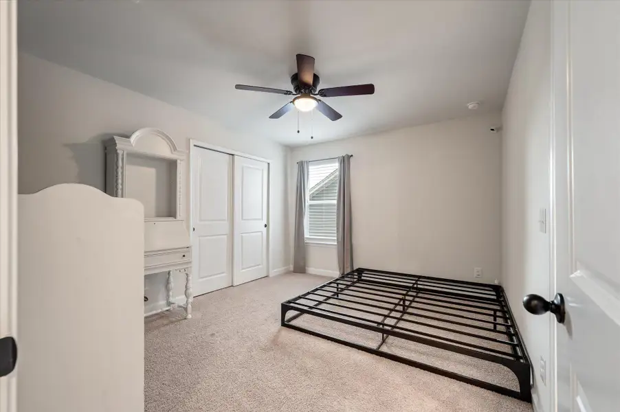 Spacious, unfurnished interior of a new home in Watson Hill, Summerville (Image 21).