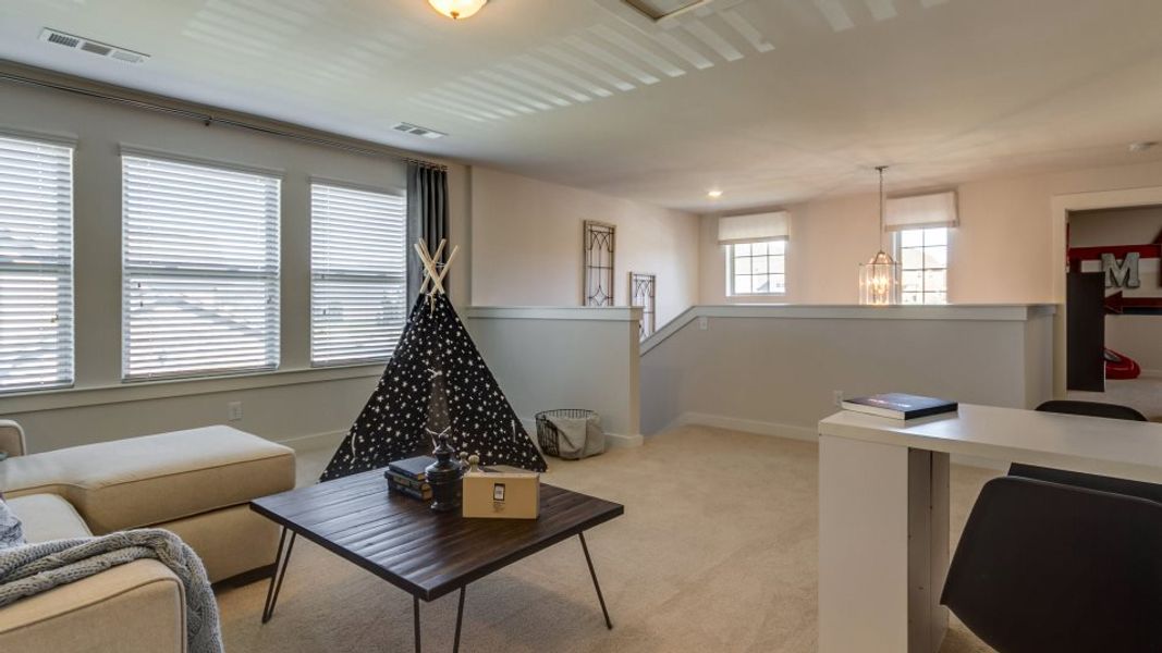 Vineyard-Grove Classic Collection Rosemary Loft Vineyard-Grove Classic Collection Rosemary Loft