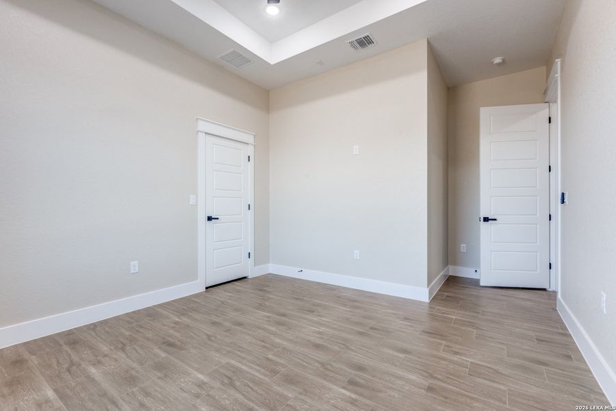 Spacious, unfurnished interior of a new home in , La Vernia (Image 24). Spacious, unfurnished interior of a new home in , La Vernia (Image 24).