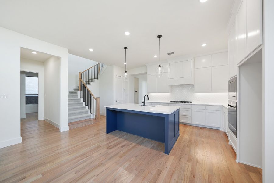 Furnished interior view inside a new home in Aster Park, McKinney (Image 8). Furnished interior view inside a new home in Aster Park, McKinney (Image 8).