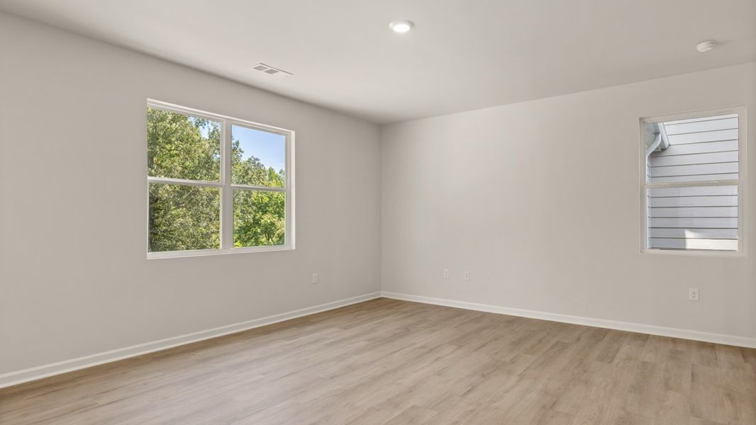 Spacious, unfurnished interior of a new home in Rolling Meadows, Jasper (Image 17). Spacious, unfurnished interior of a new home in Rolling Meadows, Jasper (Image 17).