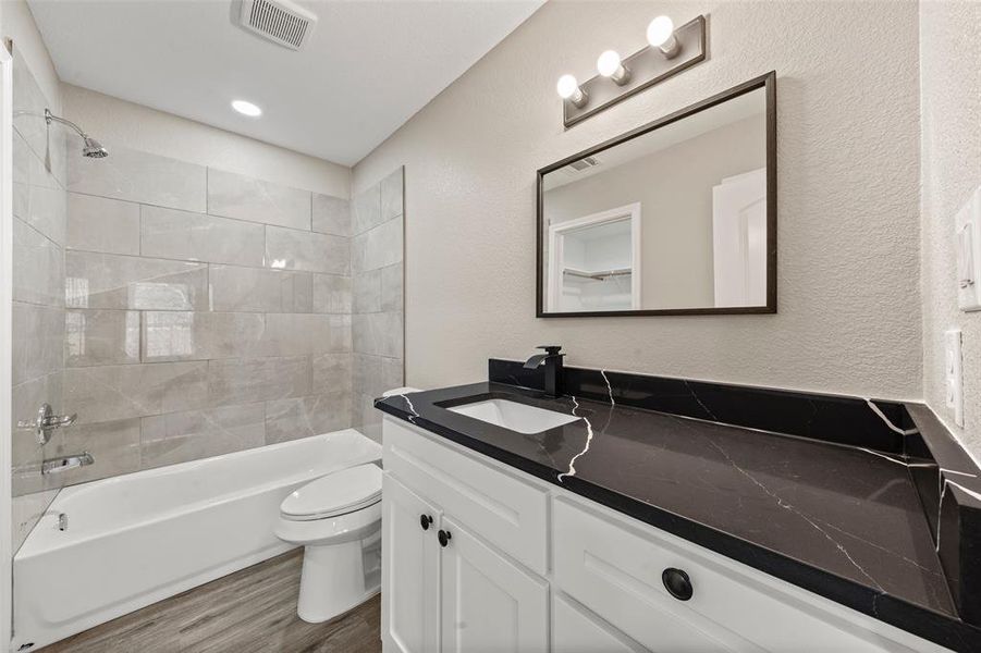 Furnished interior view inside a new home in , Waco (Image 6).