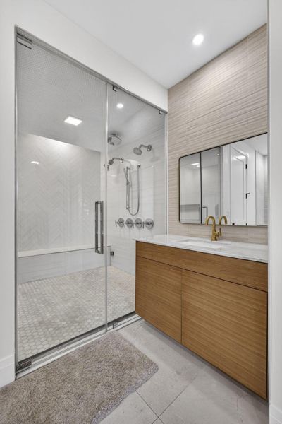 87-web-or-mls-BS1A4695