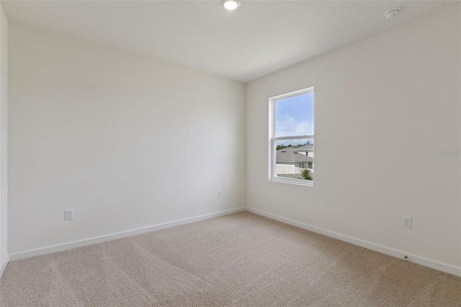 Spacious, unfurnished interior of a new home in Campbell Crossing, Port Orange (Image 19).