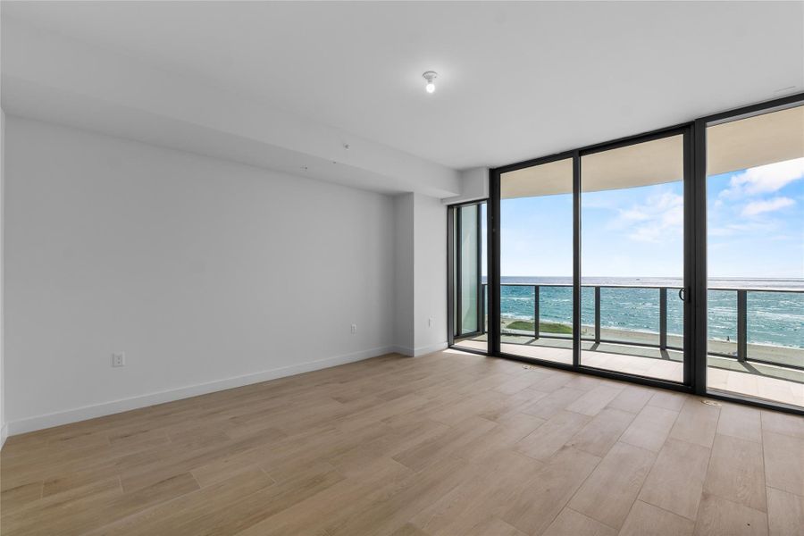 Spacious, unfurnished interior of a new home in Casamar, Pompano Beach (Image 8). Spacious, unfurnished interior of a new home in Casamar, Pompano Beach (Image 8).