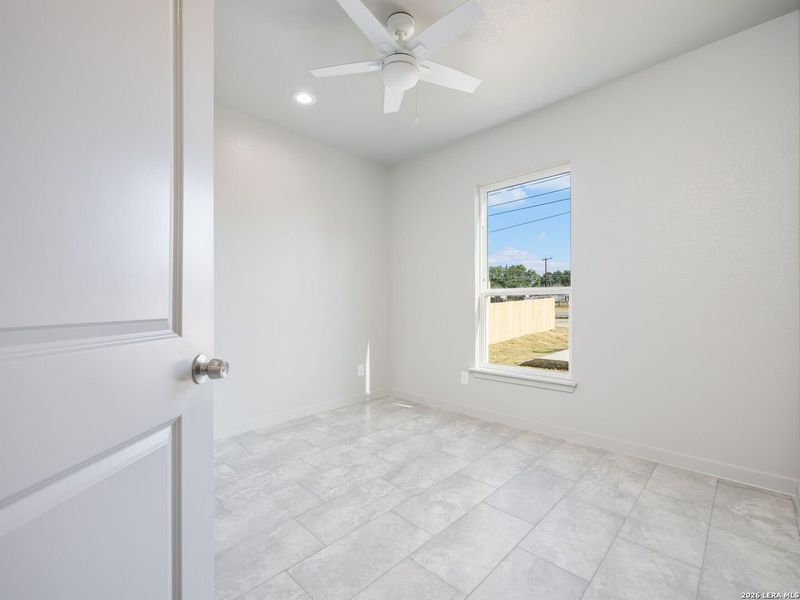 Spacious, unfurnished interior of a new home in , Lytle (Image 29).