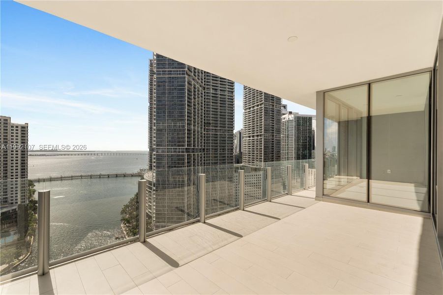 Condo located in Miami, FL showcasing its design and architecture (Image 28). Condo located in Miami, FL showcasing its design and architecture (Image 28).