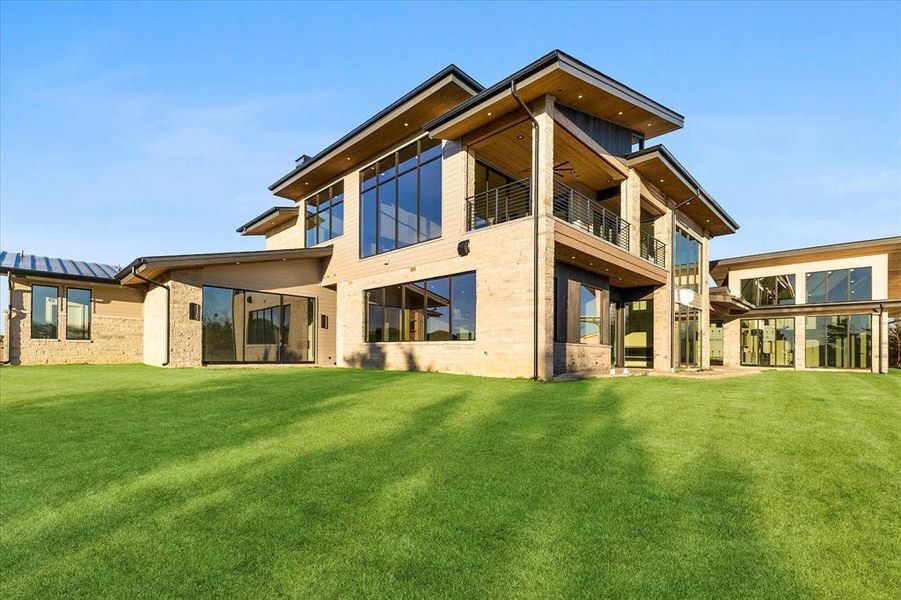 Exterior details and patio area of a home in , Heath (Image 3).